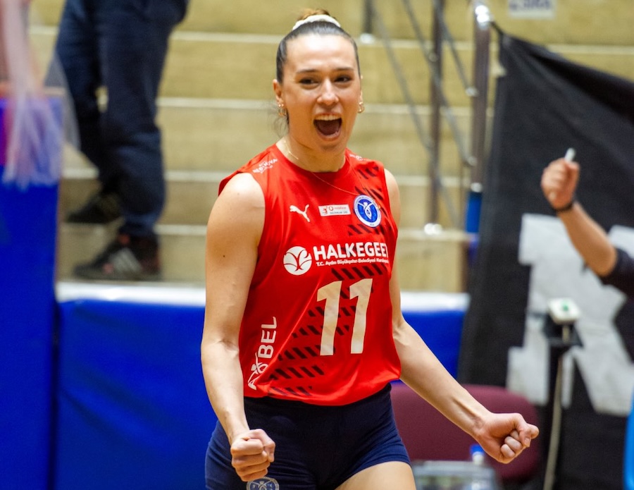 Cansu Aydınoğlu chia tay Beşiktaş: Điểm dừng, hay là khởi đầu mới?