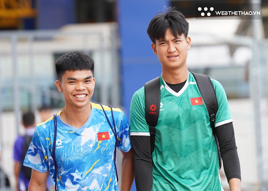 Nụ cười tươi rói của U22 Việt Nam trước trận “đại chiến” U22 Malaysia
