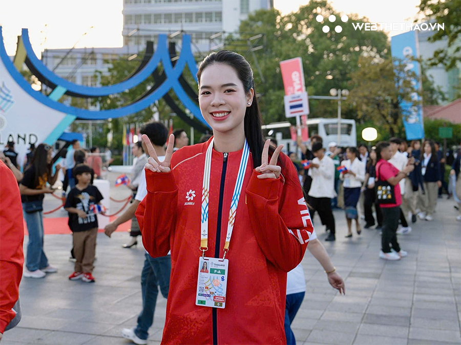 Lê Thanh Thuý: Vinh dự thiêng liêng khi cầm cờ Tổ quốc tại lễ khai mạc SEA Games 33