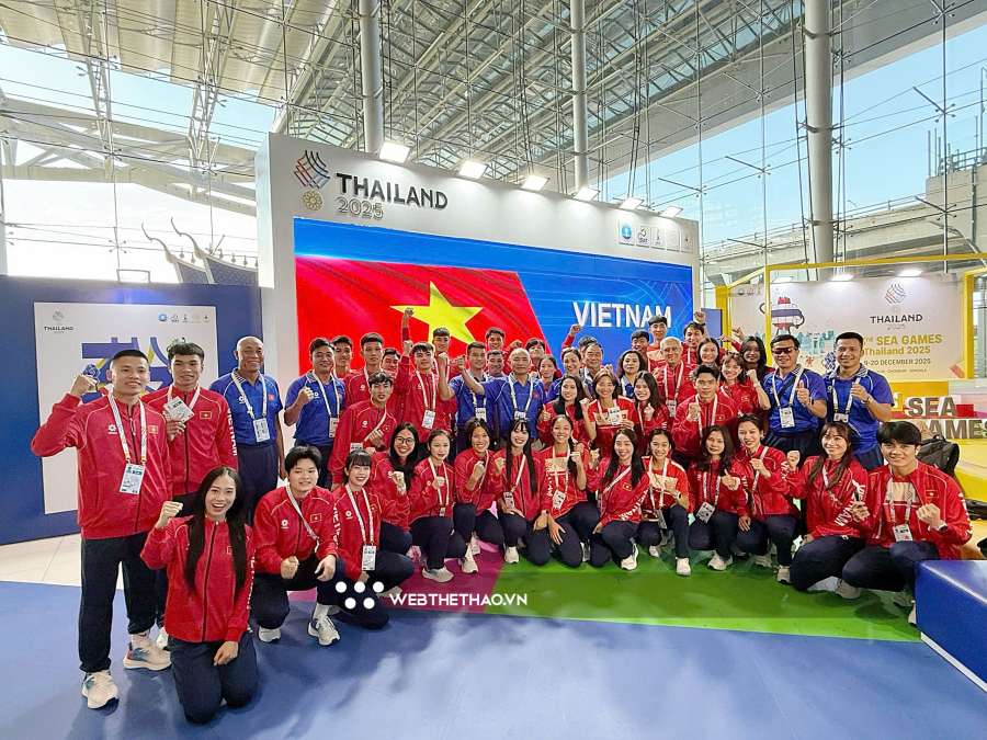 Đội tuyển điền kinh Việt Nam "đổ bộ" xuống Bangkok, sẵn sàng cho SEA Games 33