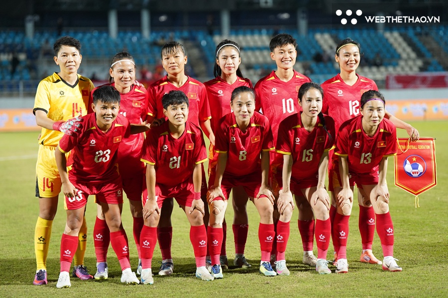 Đội hình ra sân nữ Việt Nam vs nữ Myanmar: Hoàng Thị Loan lần đầu đá chính