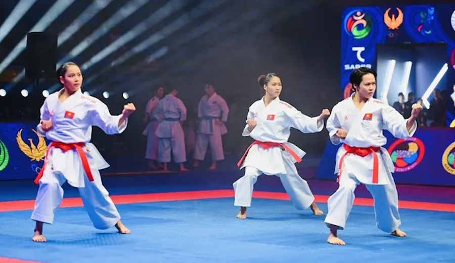 Profile Đội quyền biểu diễn kata nữ Việt Nam