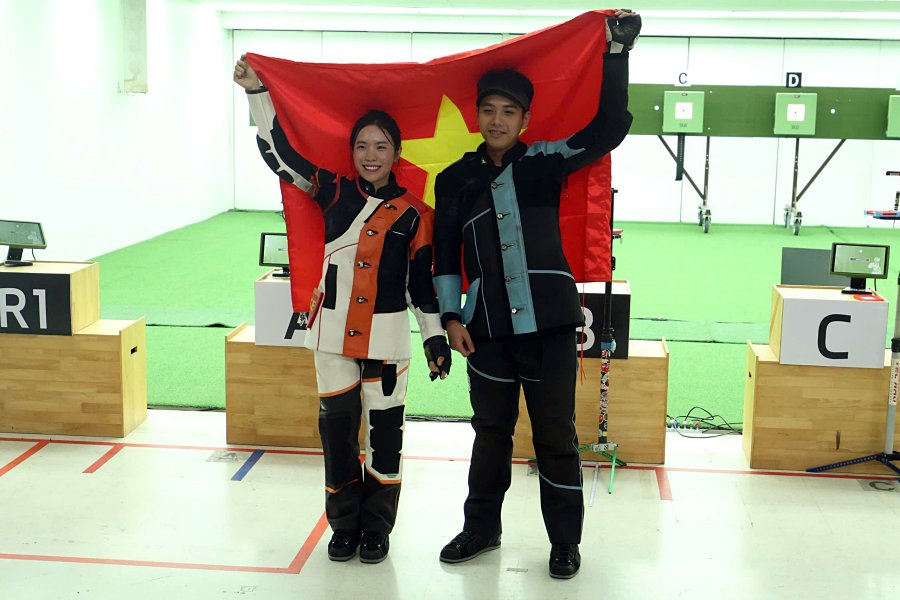 Xạ thủ Olympic Mộng Tuyền và đồng đội thắng nghẹt thở Thái Lan, giành HCV SEA Games 33 đầu tiên cho bắn súng Việt Nam