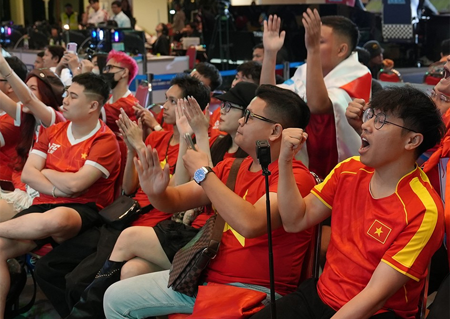 FC Online Việt Nam phục th&ugrave; trước Indonesia, tranh HCV SEA Games 33 với Th&aacute;i Lan
