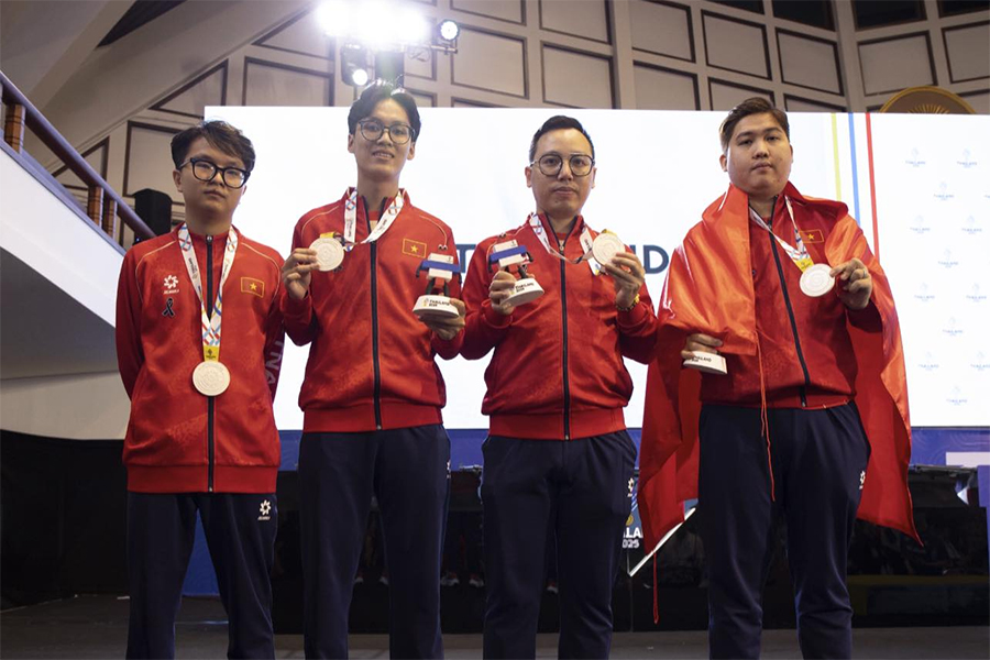 FC Online Việt Nam khép lại SEA Games 33 với tấm HCB nhiều cảm xúc FC Online Việt Nam khép lại SEA Games 33 với tấm HCB nhiều cảm xúc