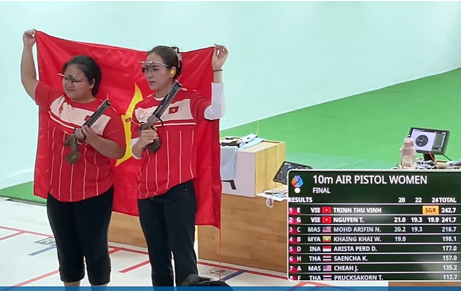 Siêu kịch tính Trịnh Thu Vinh giành HCV phá kỷ lục SEA Games 10m súng ngắn hơi