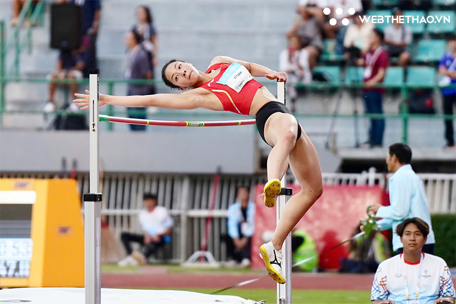 Bùi Thị Kim Anh: “1m86 là thành tích may mắn, nhưng em vẫn hướng tới kỷ lục SEA Games”