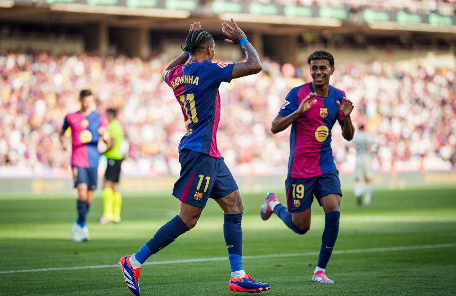 Dự đoán Villarreal vs Barcelona, 22h15 ngày 21/12, La Liga 2025/26
