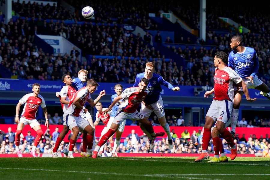 Dự đoán Burnley vs Everton, 22h00 ngày 27/12, Ngoại hạng Anh 2025/26