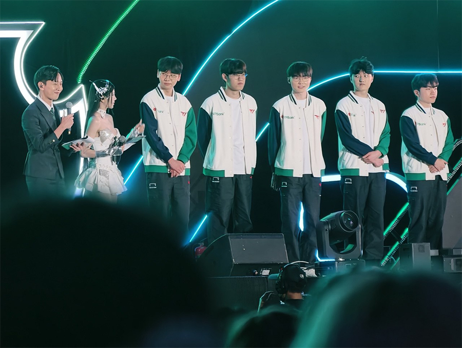 LCK Roadshow 2026 đến Việt Nam? Cơ hội lịch sử cho cộng đồng LMHT