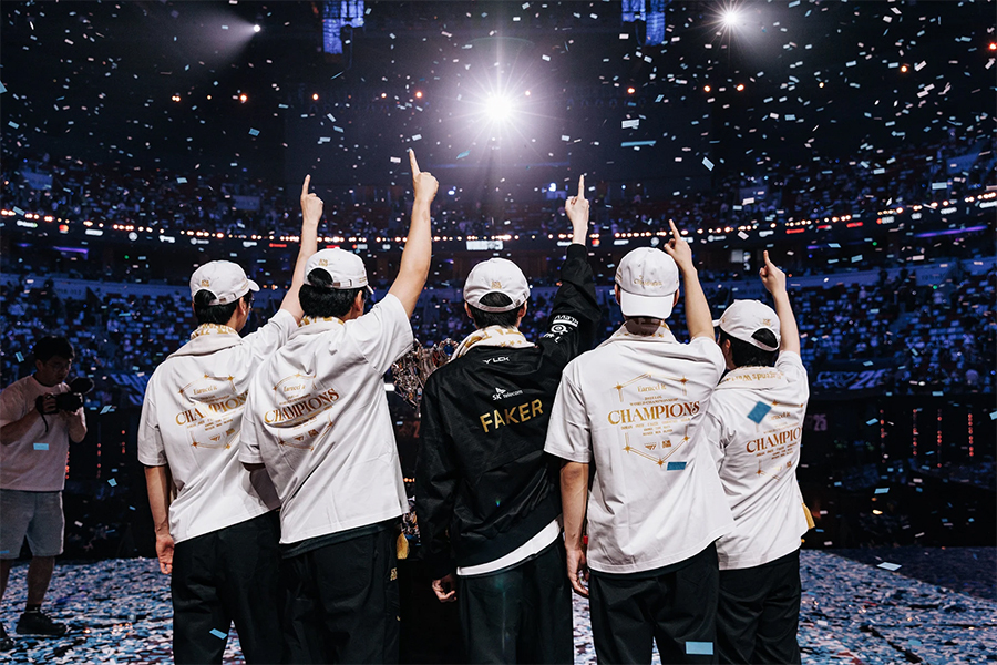 Bước đột phá của Esports châu Á trong năm 2025: Đổi mới và định hình tương lai ngành công nghiệp tỷ đô Bước đột phá của Esports châu Á trong năm 2025: Đổi mới và định hình tương lai ngành công nghiệp tỷ đô