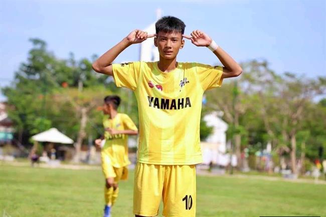 Vụ kỷ luật U19 quốc gia 2025: Thái Bá Bảo Hoàng là ai và vì sao gây tranh cãi?