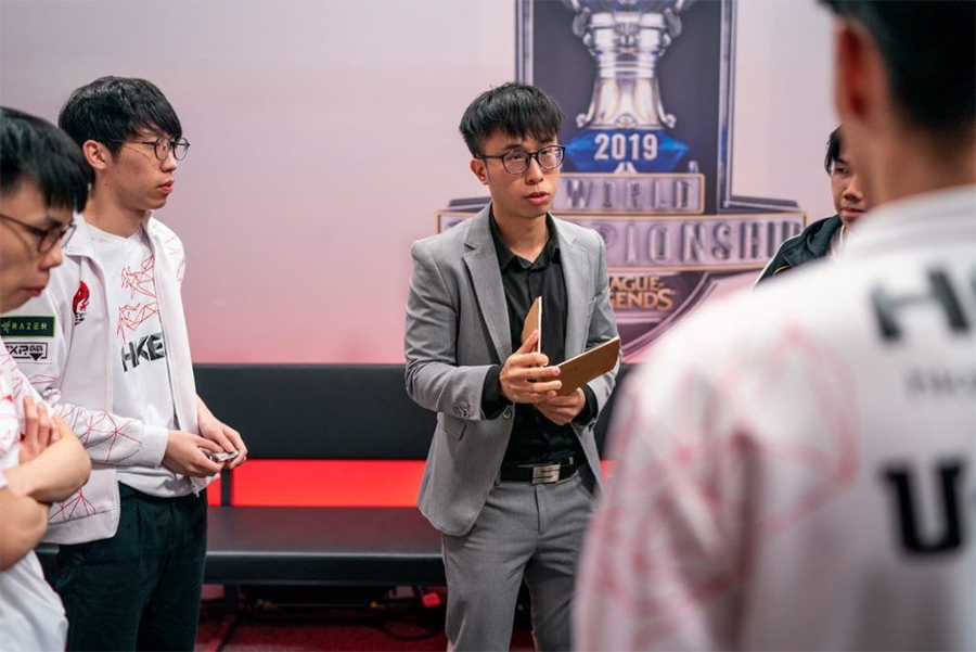 Thử nghiệm Coach Voice: Bước ngoặt chiến thuật của Esports Liên Minh Huyền Thoại
