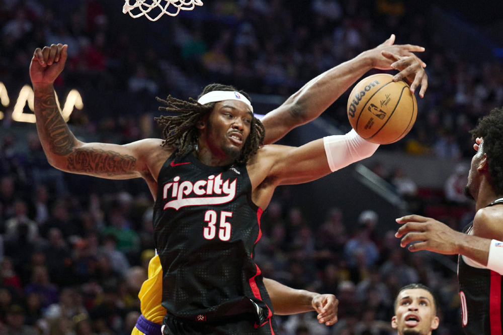 Tin chuyển nhượng Lakers: Nhắm đến "Time Lord" Robert Williams III để gia cố hàng thủ