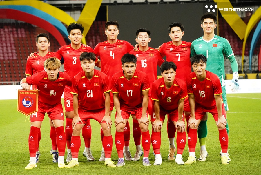 Đội hình ra sân U23 Việt Nam vs U23 Jordan: Bất ngờ "em út" Lê Phát