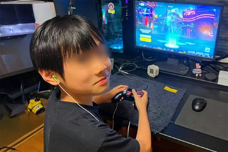 Thiếu niên 12 tuổi nghỉ học để theo đuổi sự nghiệp Esports, được cha mẹ ủng hộ