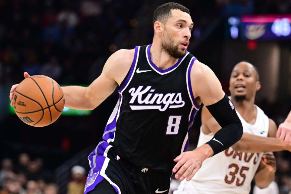 Milwaukee Bucks chơi lớn: Nhắm đến cả Ja Morant và Zach LaVine để cứu vãn mùa giải? Milwaukee Bucks chơi lớn: Nhắm đến cả Ja Morant và Zach LaVine để cứu vãn mùa giải?
