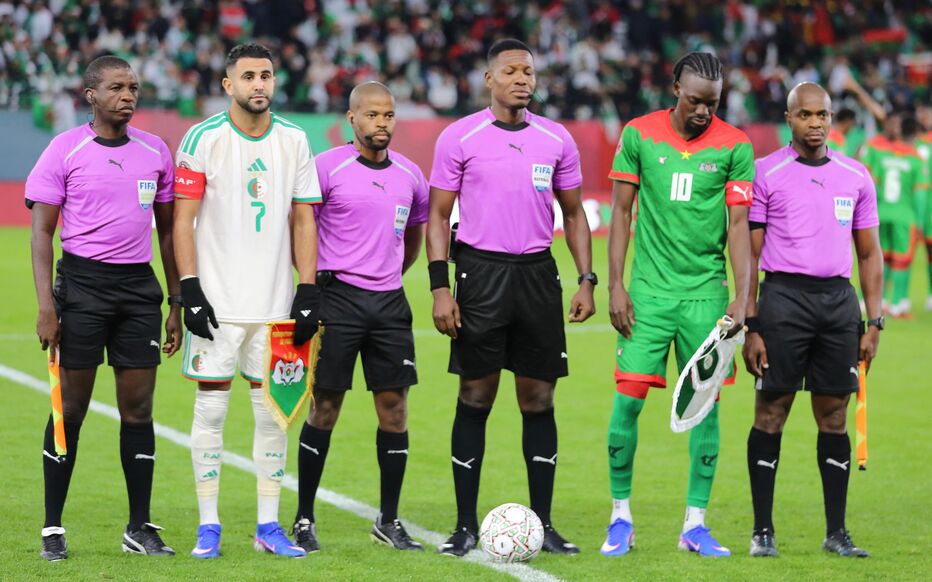 Nigeria-Ma rốc: Trọng tài trận bán kết Cúp châu Phi vướng vào tranh cãi ngay từ đầu giải là ai?