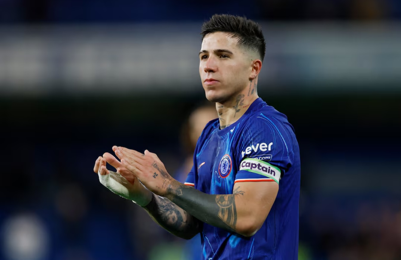 PSG muốn "câu cá" trong vùng nước đang hỗn loạn, nhưng phải chi hơn 100 triệu euro