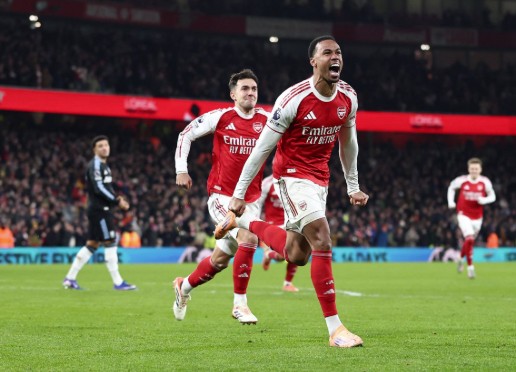 Nhận định, soi kèo Nottingham vs Arsenal: Thử thách lớn tại City Ground