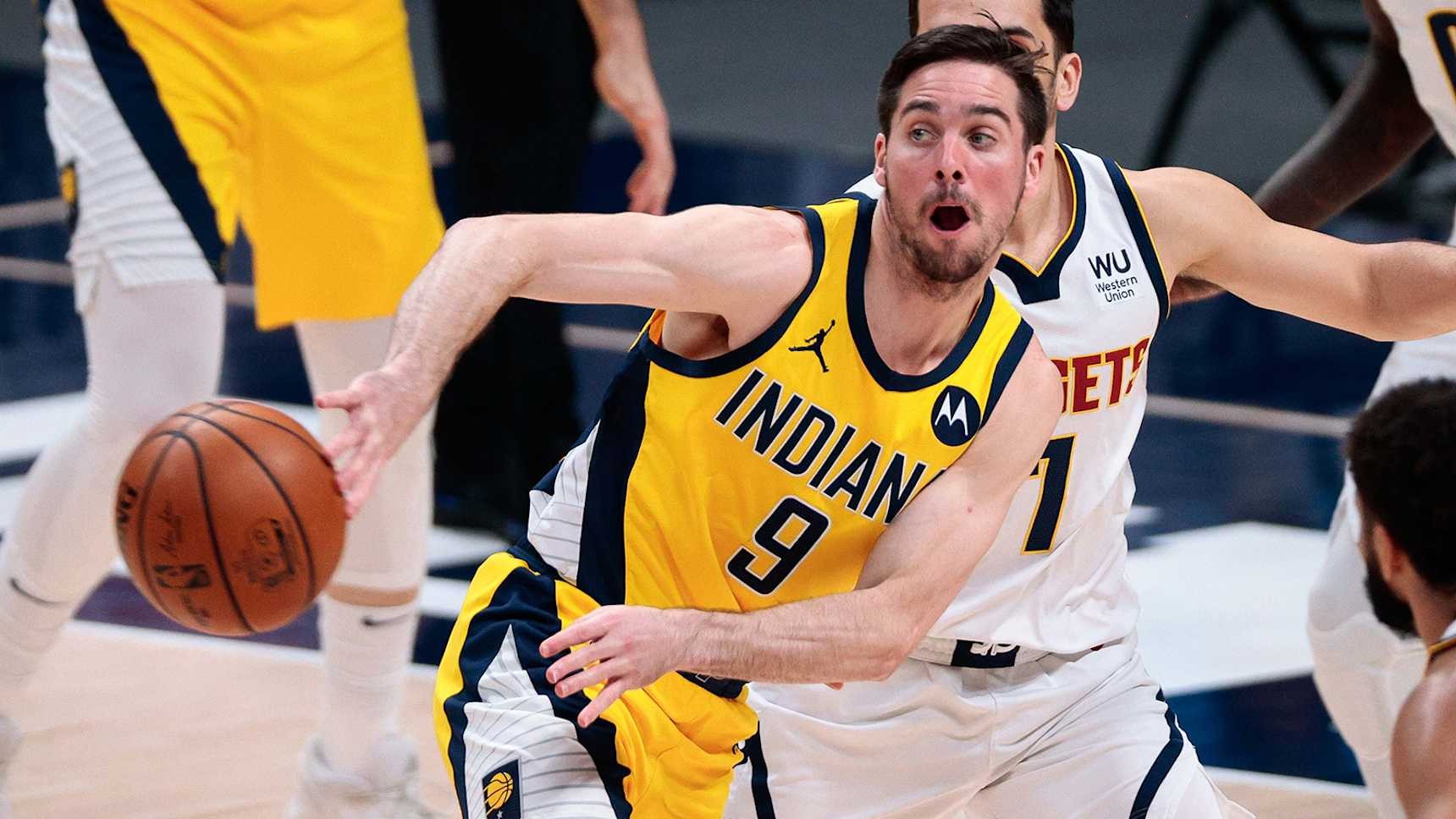 TJ McConnell lập cột mốc lịch sử NBA: Vua kiến tạo từ ghế dự bị của Indiana Pacers
