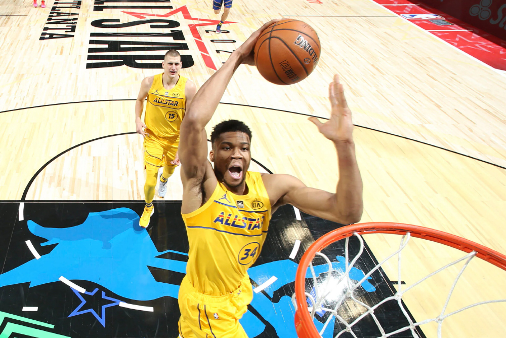 Từ chàng trai gầy gò đến huyền thoại: Giannis Antetokounmpo cán mốc 10 lần NBA All-Star