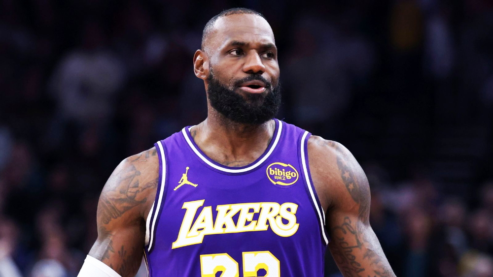 Kỷ nguyên LeBron James dần đến hồi kết: Siêu sao NBA mất suất đánh chính All-Star sau 22 năm