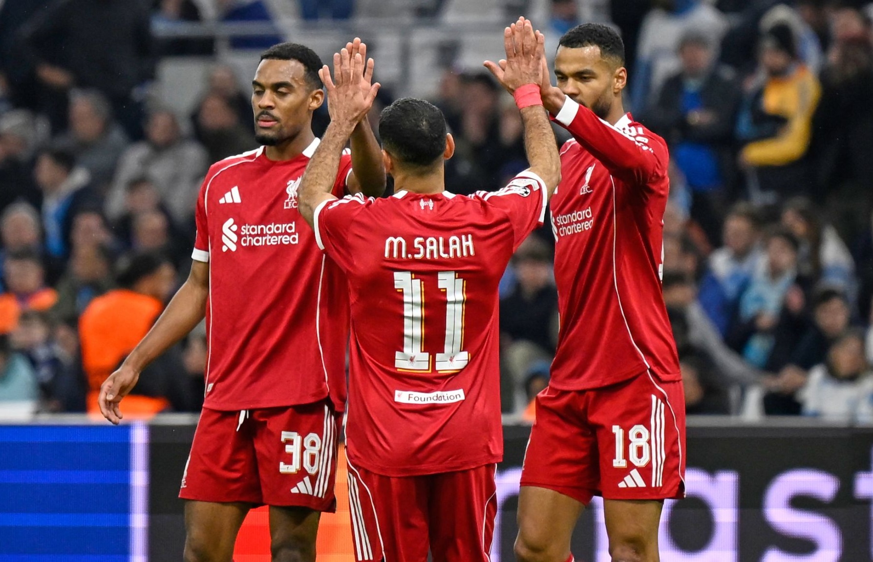 Thắng đậm Marseille, Liverpool tăng hy vọng vào vòng loại trực tiếp Champions League