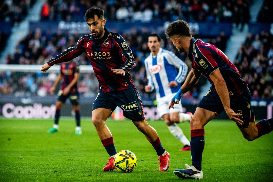 Dự đoán Levante vs Elche, 3h00 ngày 24/1, La Liga 2025/26