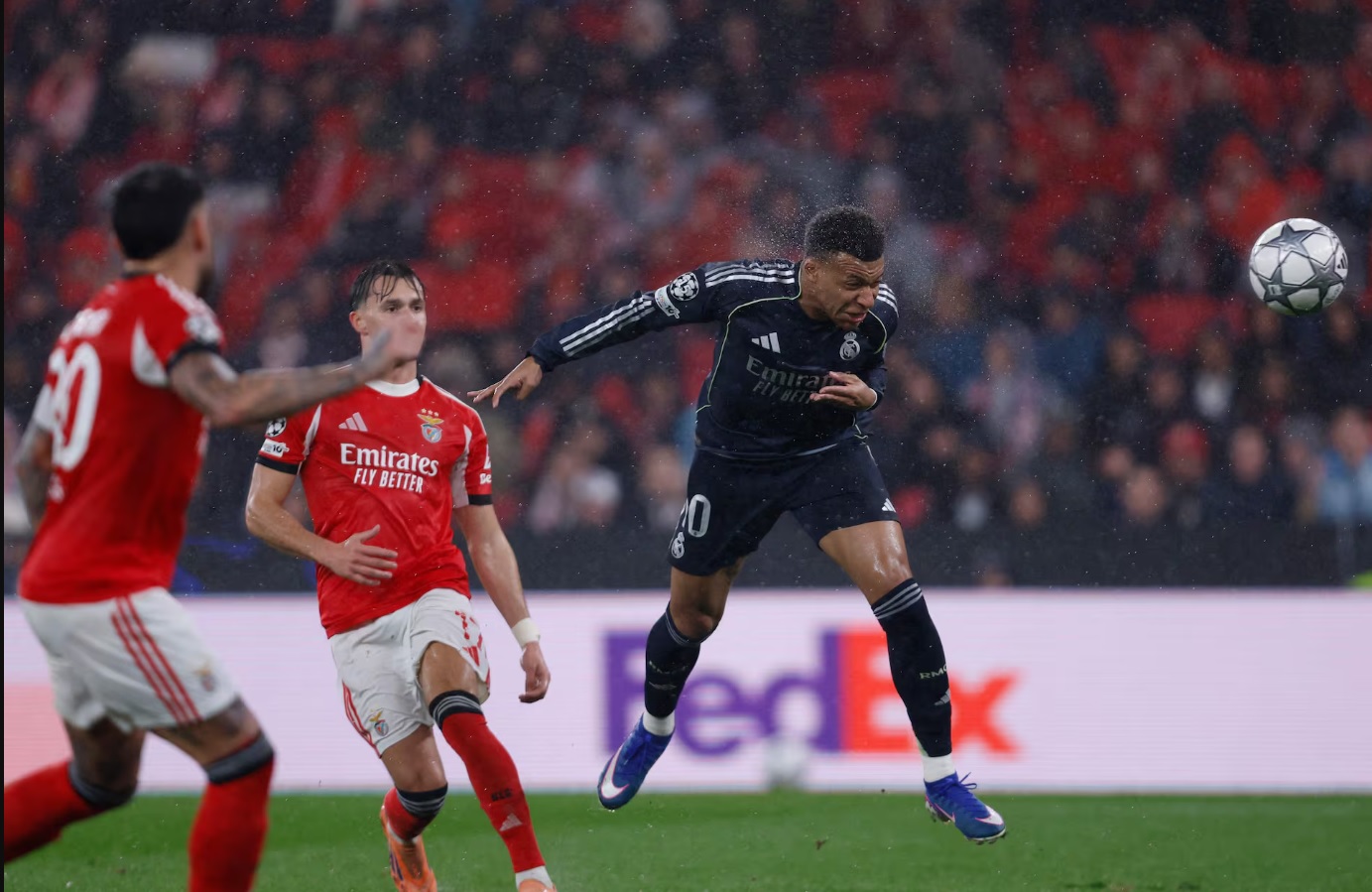 Bảng xếp hạng chung cuộc Champions League: Real Madrid bị loại khỏi Top 8