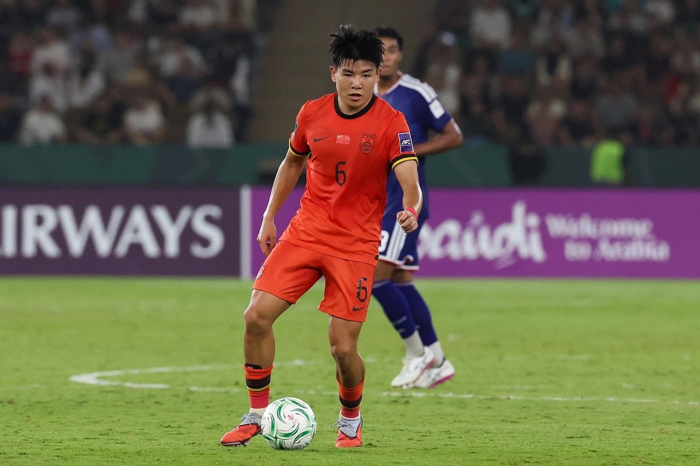 Sau U23 châu Á, đội trưởng U23 Trung Quốc gia nhập CLB bét bảng Ngoại hạng Anh