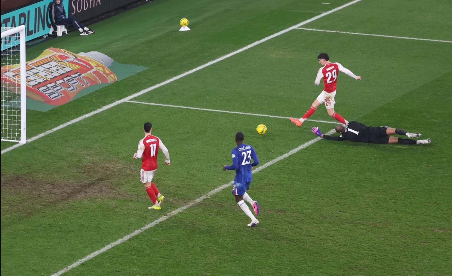 Arsenal lần thứ 20 giữ sạch lưới và lọt vào chung kết Carabao Cup