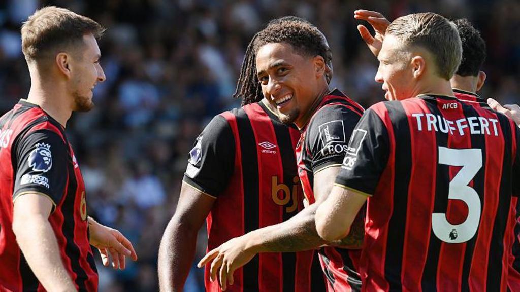 Dự đoán Bournemouth vs Aston Villa, 22h00 ngày 7/2, Ngoại hạng Anh 2025/26