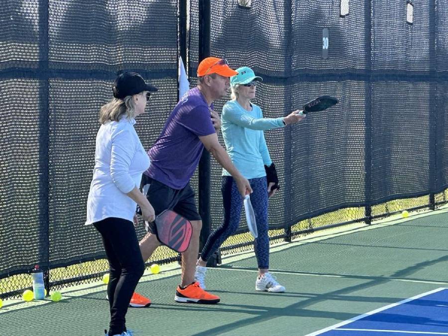 Giải mã phương pháp huấn luyện pickleball từ nền tảng bóng bàn, cầu lông và tennis