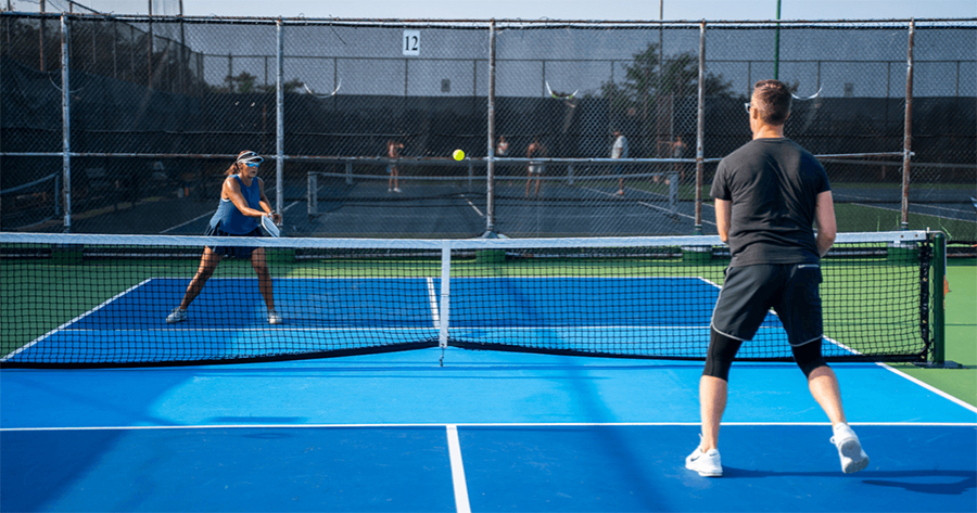 Giá thuê sân có đang “bóp nghẹt” Pickleball? Khi rào cản chi phí đe dọa sức sống của môn thể thao đại chúng Giá thuê sân có đang “bóp nghẹt” Pickleball? Khi rào cản chi phí đe dọa sức sống của môn thể thao đại chúng