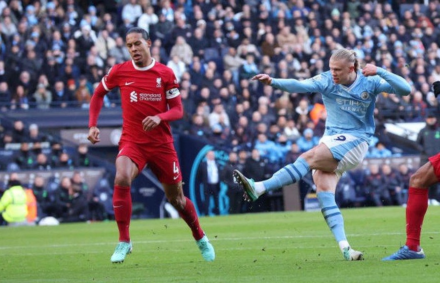 Bảng xếp hạng Ngoại hạng Anh mới nhất: Liverpool rời xa Top 5