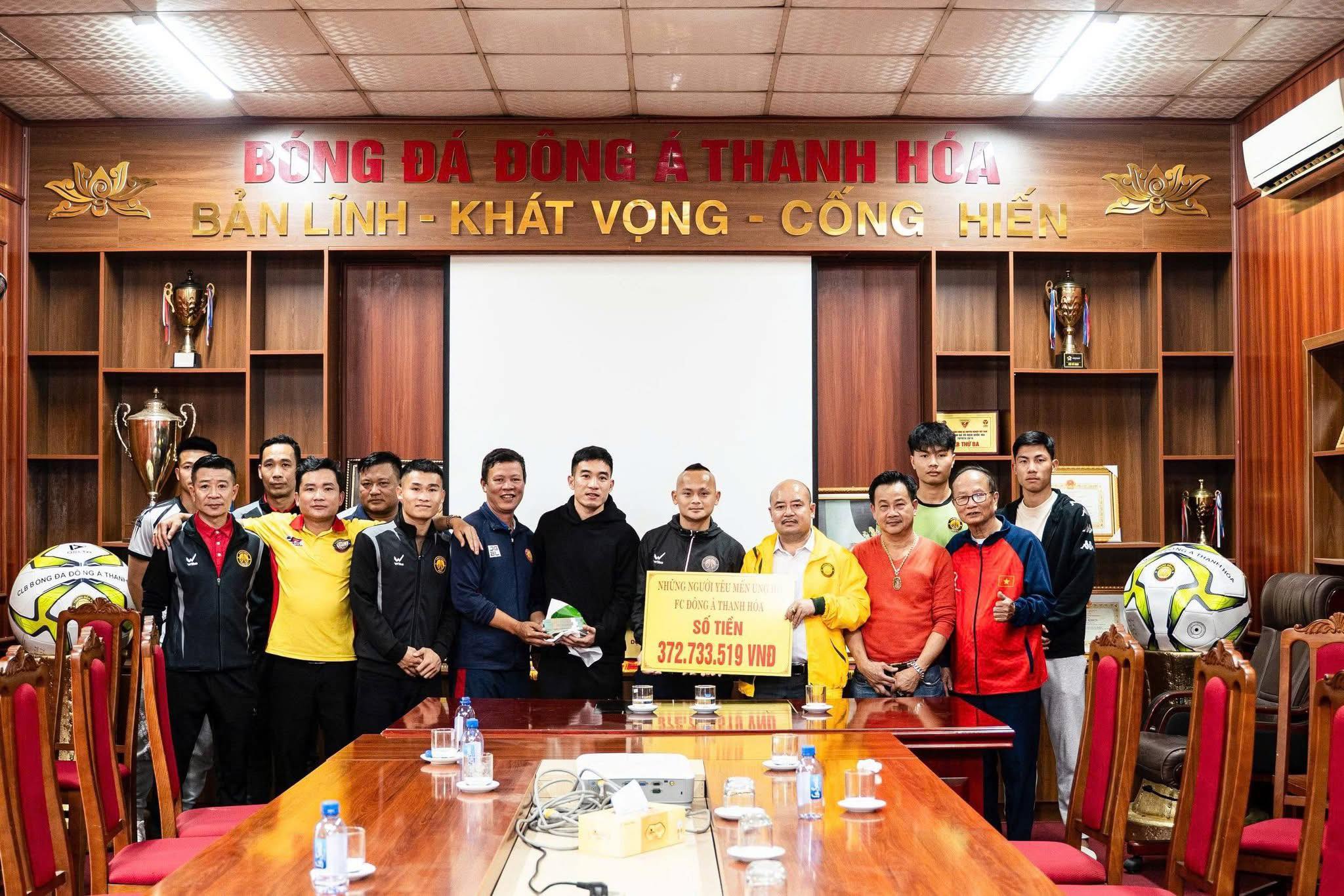 Thưởng Tết ở V.League: Nơi 700 triệu là động lực, nơi một kỳ nghỉ cũng thành “phần thưởng”