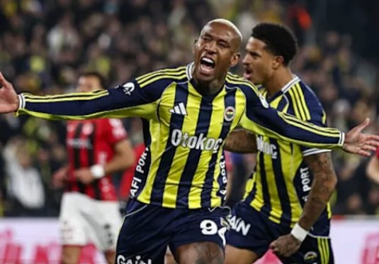 Nhận định, soi kèo Fenerbahce vs Nottingham: Thử thách tại Istanbul