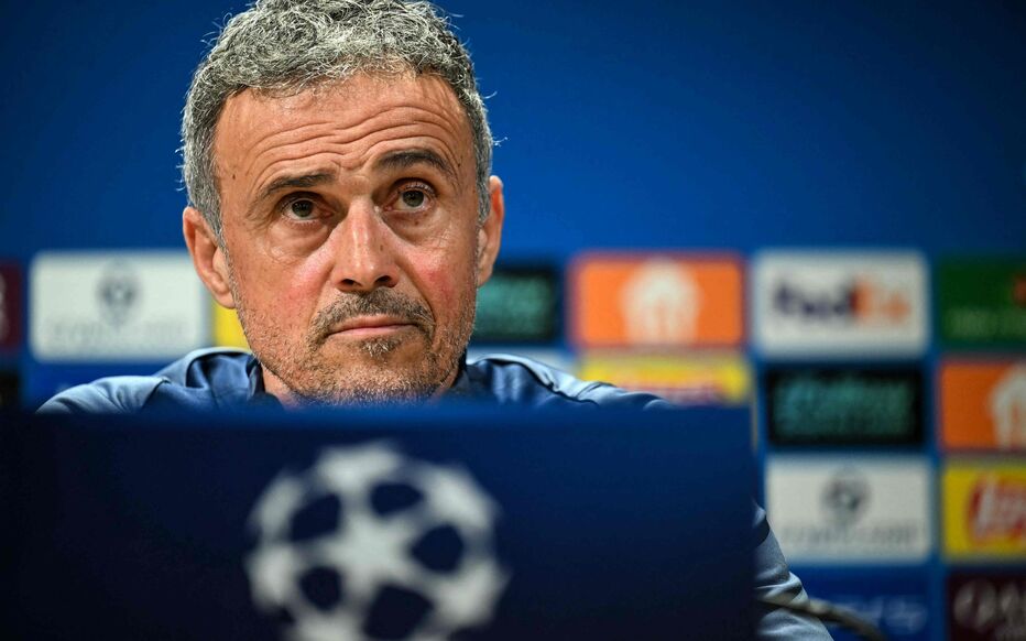 Trước màn tái đấu Monaco, HLV Enrique tuyên bố: "Ở PSG, ai cũng bị chỉ trích"