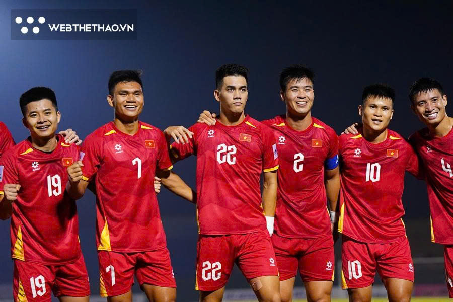 Tuyển Việt Nam giao hữu Bangladesh trước trận quyết đấu Malaysia