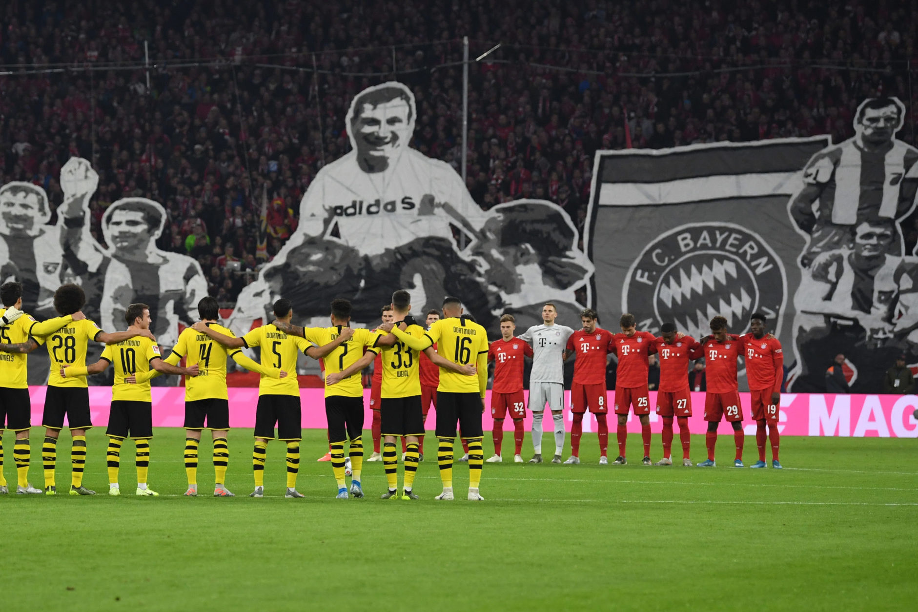 Trận Klassiker giữa Dortmund và Bayern Munich có thể quyết định chức vô địch Bundesliga