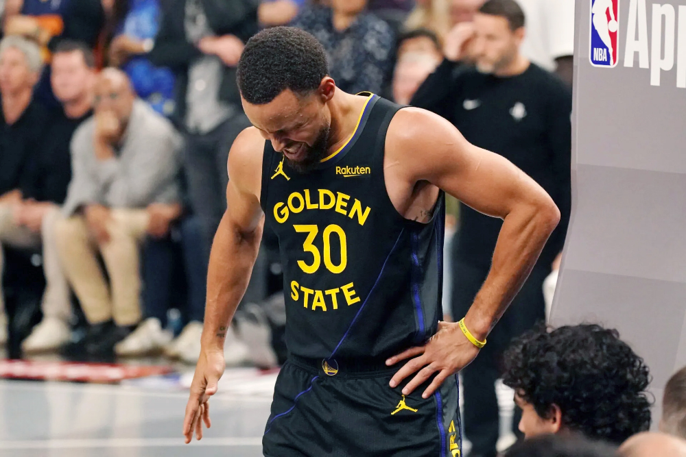 Bài toán nan giải của Warriors: Stephen Curry vật lộn với chấn thương đầu gối "khó lường"