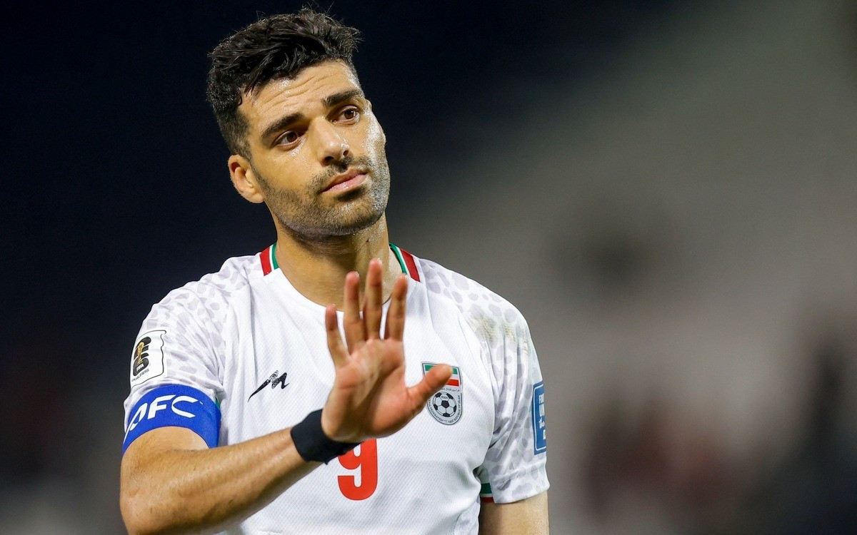 Iran đối mặt nguy cơ mất hơn 10 triệu USD và án phạt nặng nếu rút khỏi World Cup