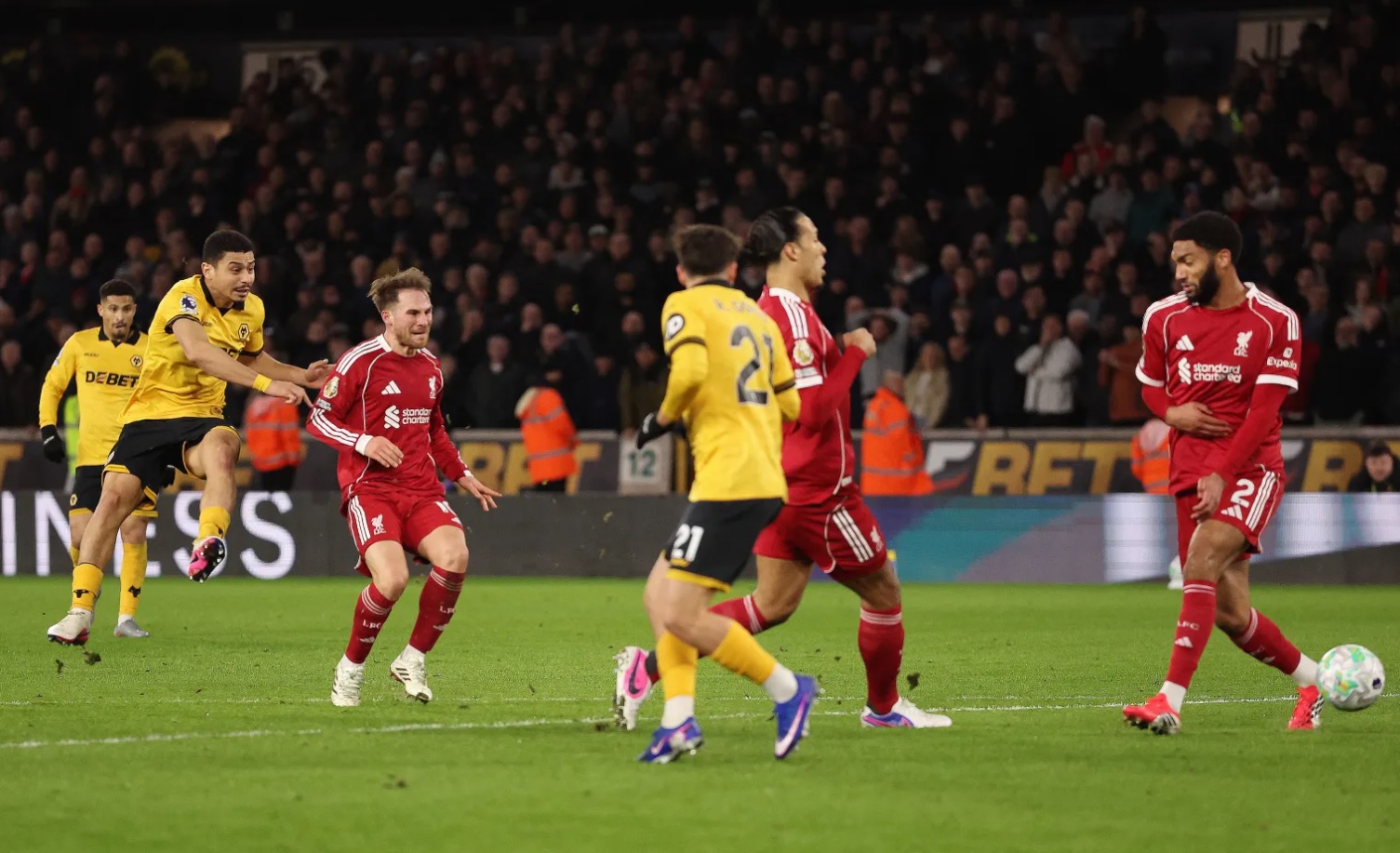 Bảng xếp hạng Ngoại hạng Anh mới nhất sau khi Liverpool nhận thất bại