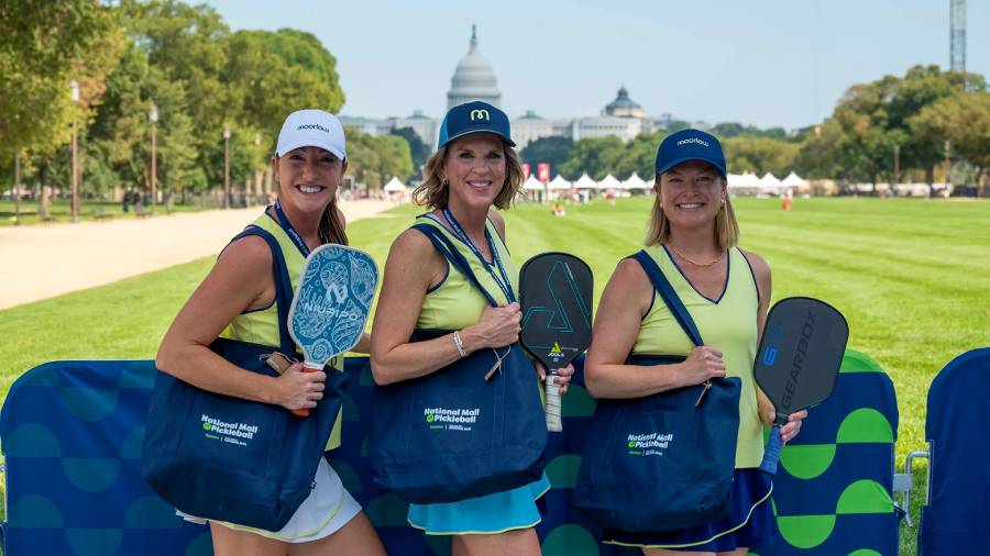 Khởi nghiệp từ pickleball: Thời trang thể thao gắn với cuộc chiến chống Alzheimer Khởi nghiệp từ pickleball: Thời trang thể thao gắn với cuộc chiến chống Alzheimer