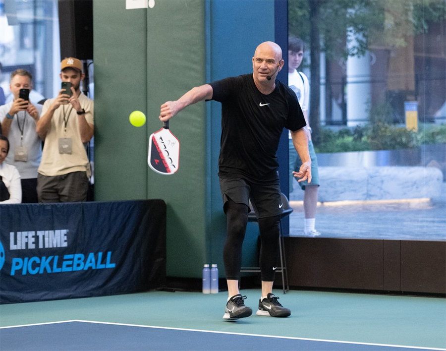 Andre Agassi ra mắt World Series of Pickleball: Giải đấu toàn cầu với tiền thưởng cực lớn Andre Agassi ra mắt World Series of Pickleball: Giải đấu toàn cầu với tiền thưởng cực lớn
