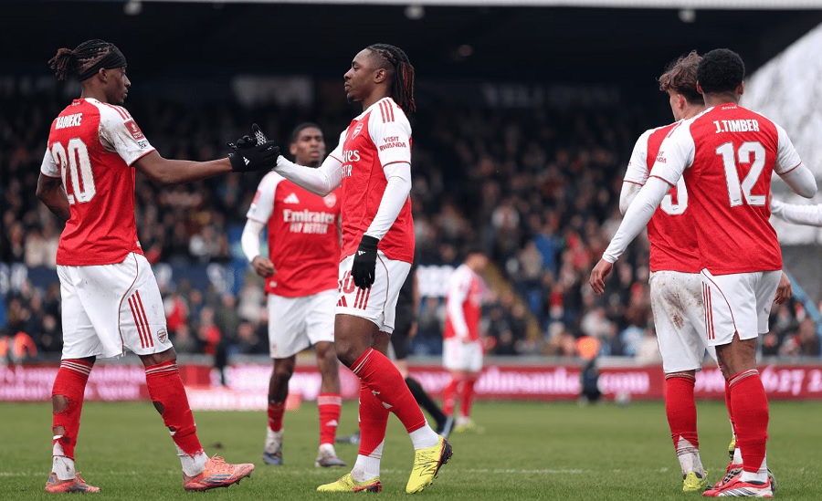 Dự đoán Leverkusen vs Arsenal, 0h45 ngày 12/3, Champions League 2025/26