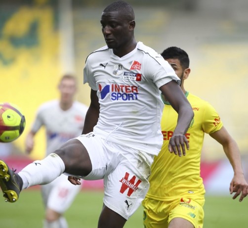 Nhận định, soi kèo Guingamp vs Amiens: Chủ nhà chiếm ưu thế