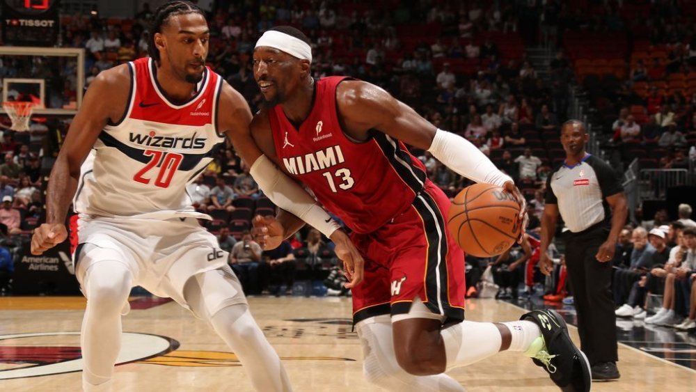 Huyền thoại lên tiếng: Michael Jordan đích thân gọi điện chúc mừng kỷ lục 83 điểm của Bam Adebayo