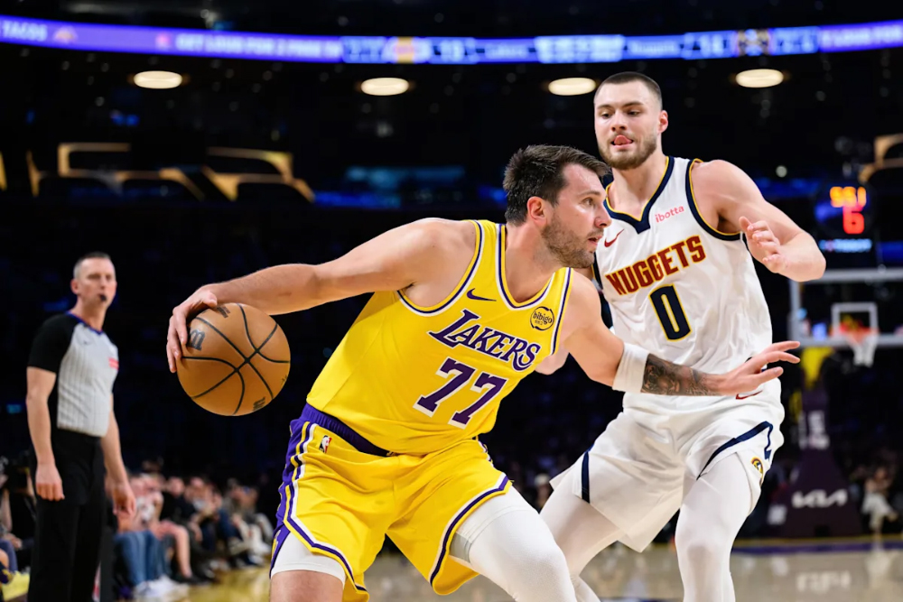 Luka Doncic ném game-winner trong hiệp phụ, Lakers lên thứ 3 miền Tây sau chiến thắng kịch tính